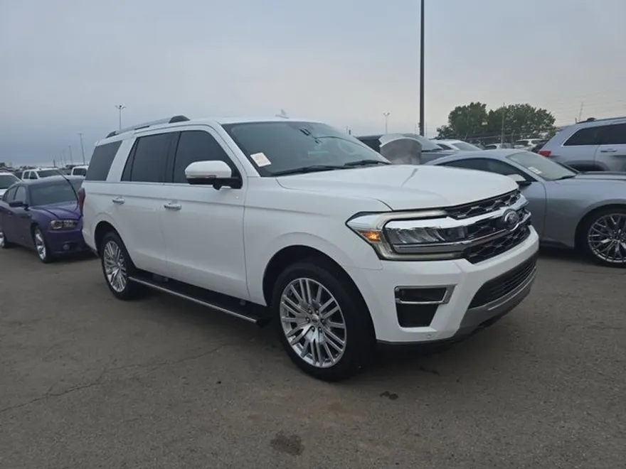 2024 Ford Expedition Limited photo 1