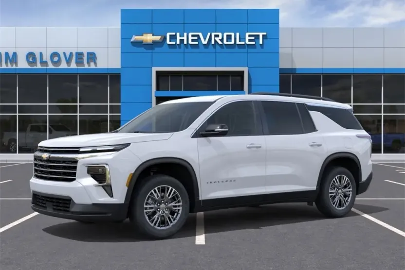 2026 Chevrolet Traverse 2LT photo 1