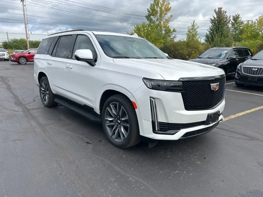 2023 Cadillac Escalade Sport Platinum photo 1