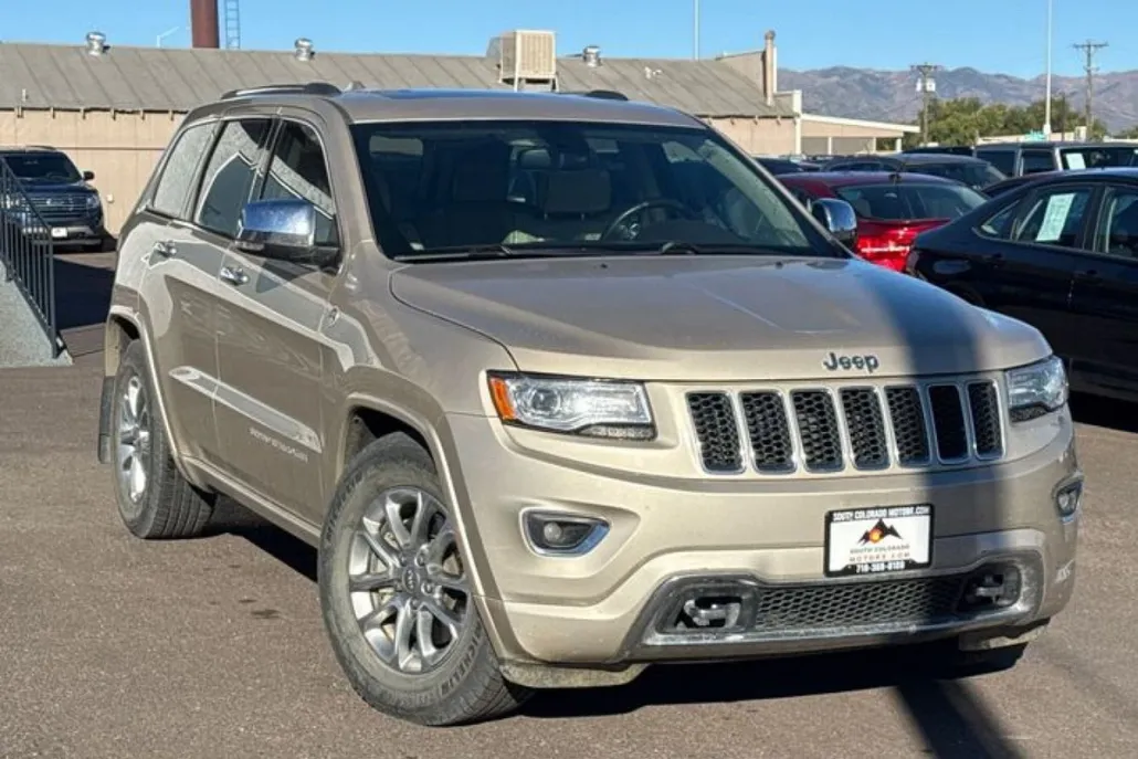2015 Jeep Grand Cherokee Overland photo 1