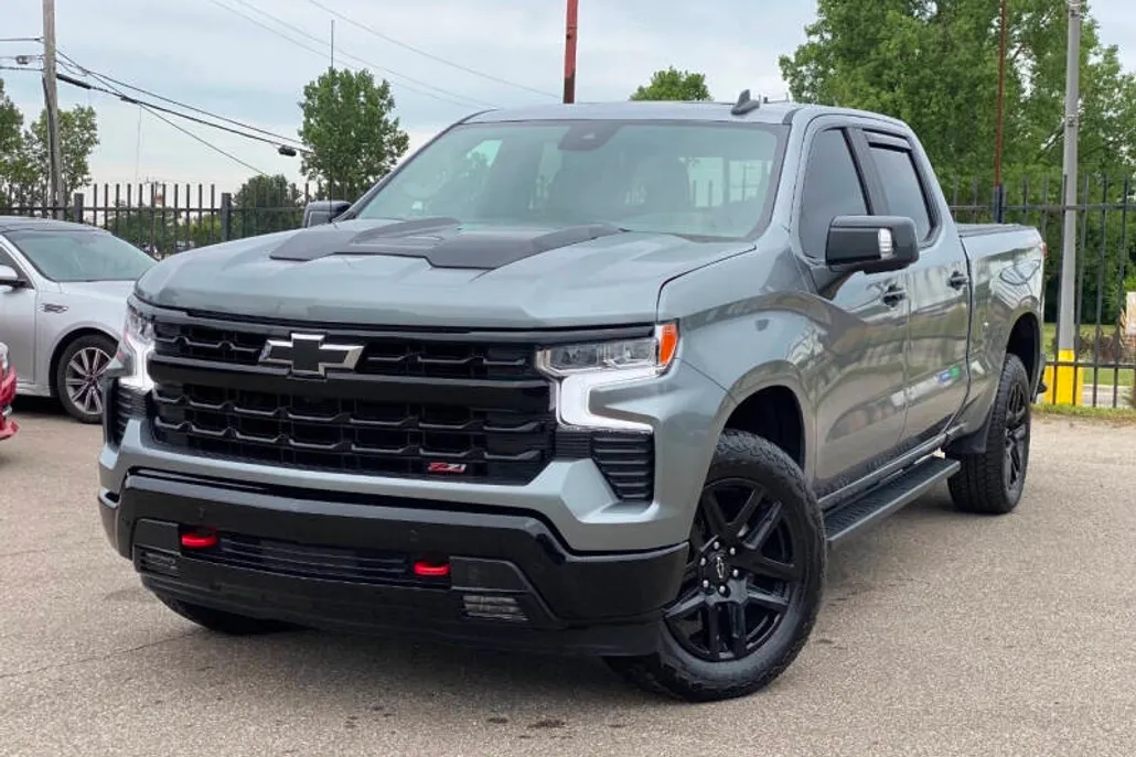 2025 Chevrolet Silverado 1500 LT Trail Boss photo 1