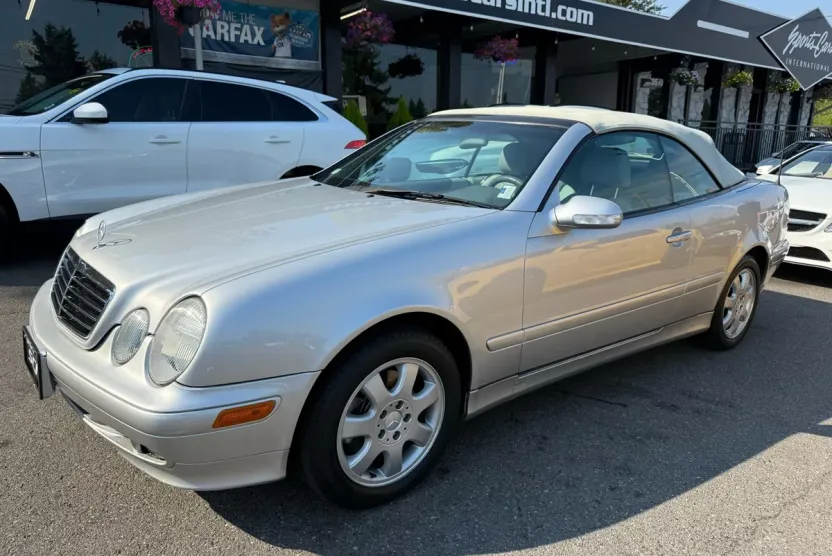2000 Mercedes Benz CLK 320 photo 1