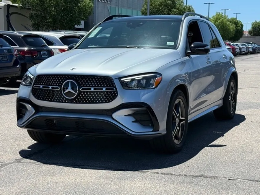 2025 Mercedes Benz GLE 580 4MATIC photo 1