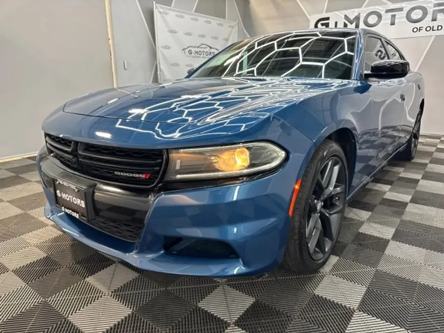 2022 Dodge Charger SXT photo 1