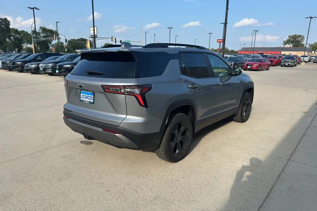 2026 Chevrolet Equinox photo 1
