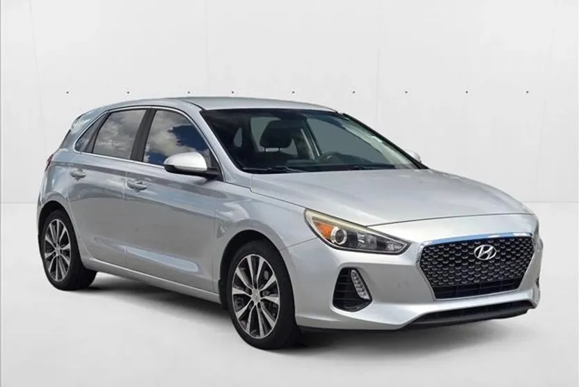 2018 Hyundai Elantra GT photo 1