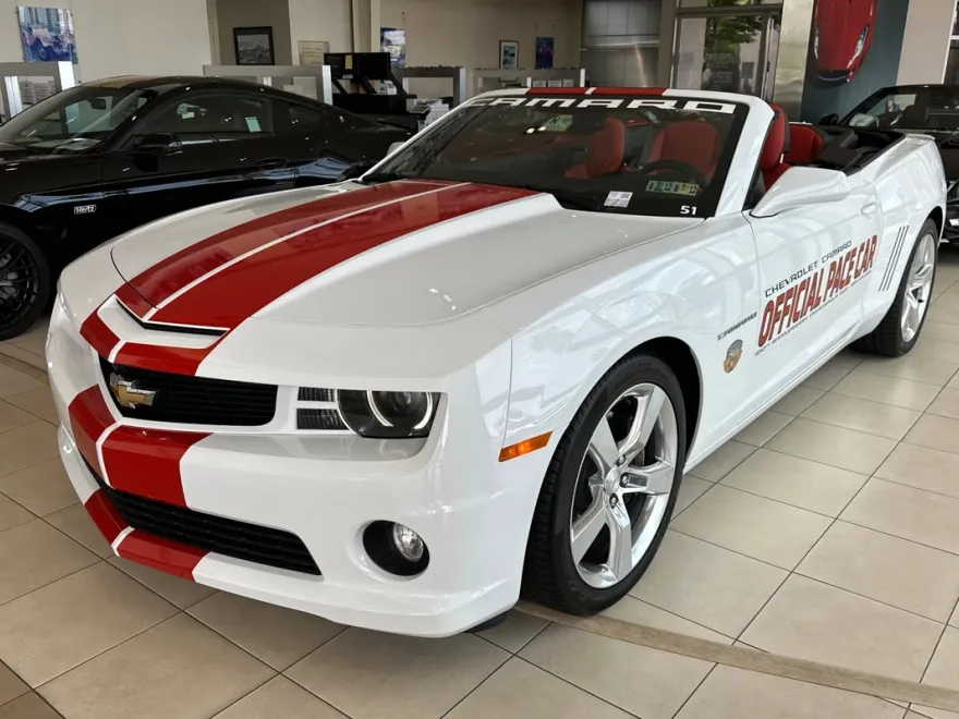 2011 Chevrolet Camaro 2SS photo 1