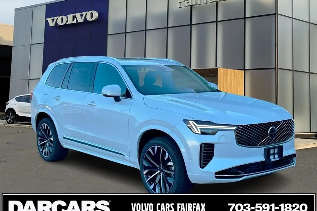 2025 Volvo XC90 T8 Plus photo 1