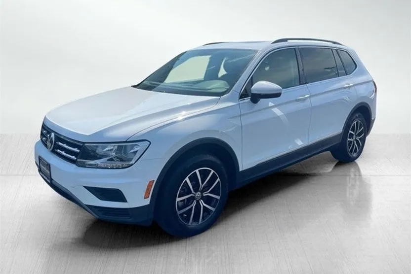 2021 Volkswagen Tiguan SE photo 1