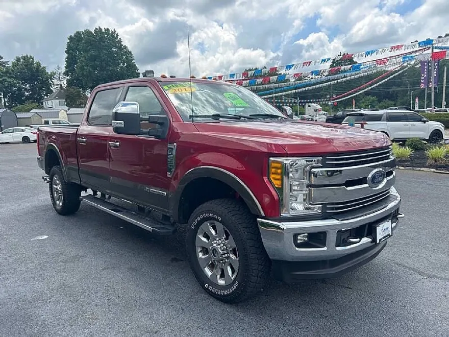 2017 Ford F-250 Lariat photo 1