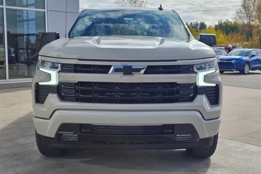 2026 Chevrolet Silverado 1500 RST photo 1