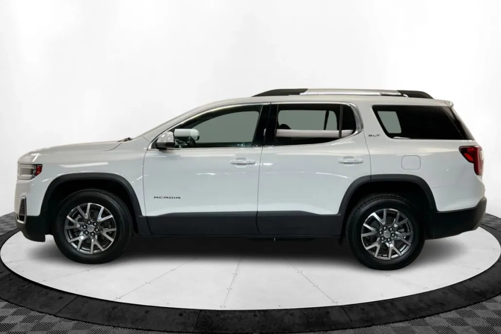 2023 Gmc Acadia SLT photo 1