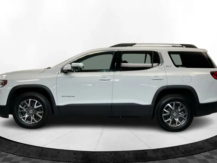 2023 Gmc Acadia SLT photo 1