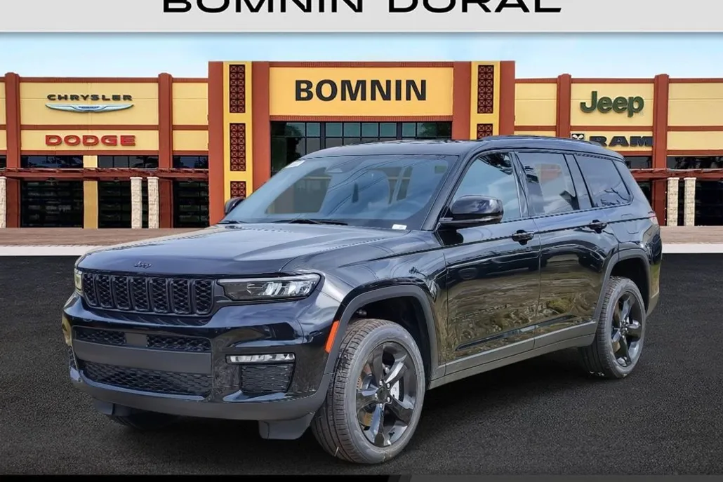 2025 Jeep Grand Cherokee Limited photo 1