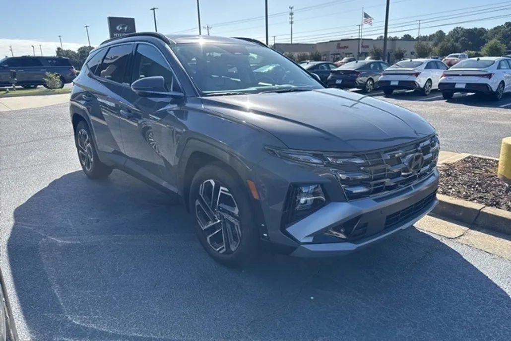 2025 Hyundai Tucson Limited photo 1