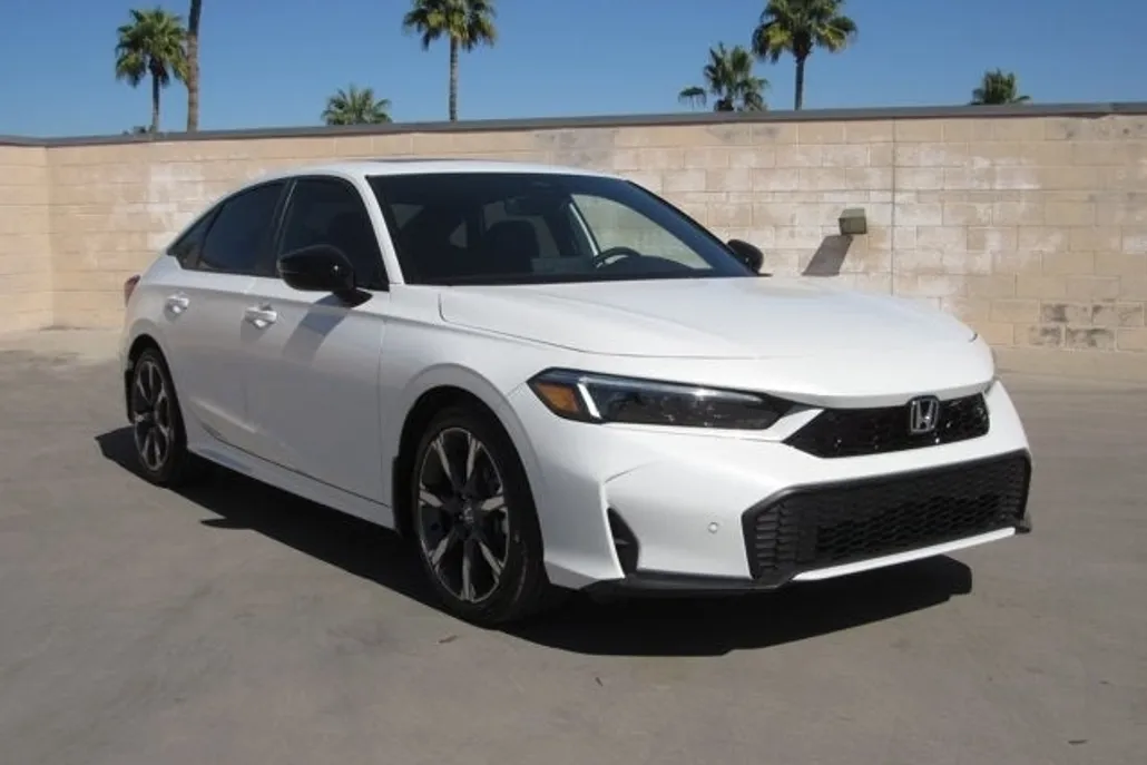 2025 Honda Civic Hybrid Sport Touring photo 1