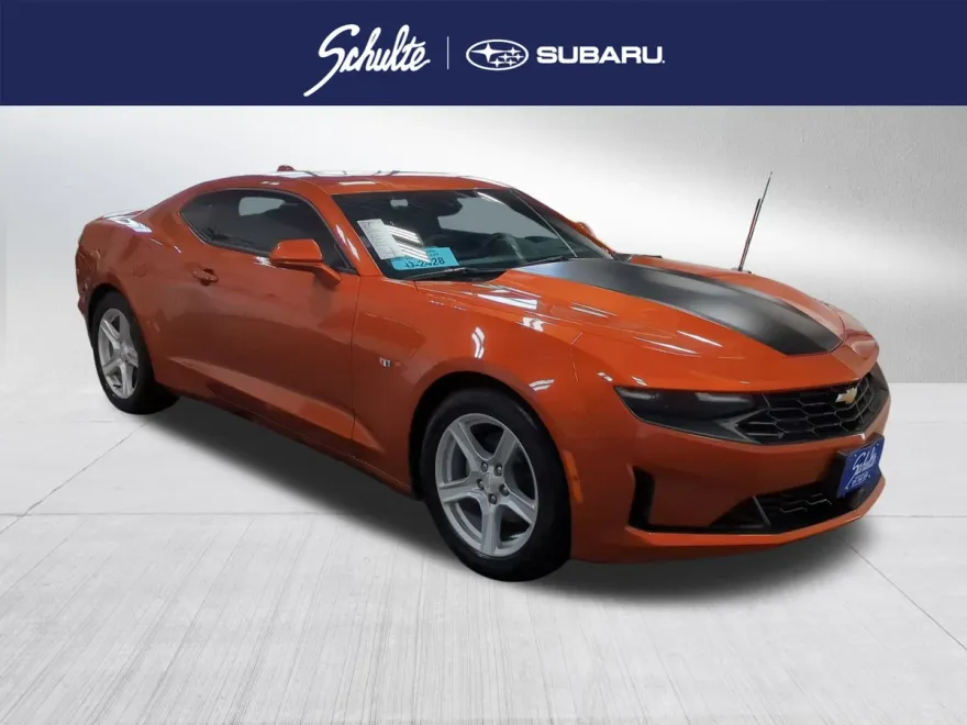 2023 Chevrolet Camaro 3LT photo 1