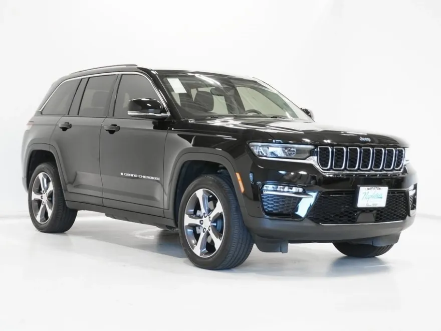2023 Jeep Grand Cherokee 4xe photo 1