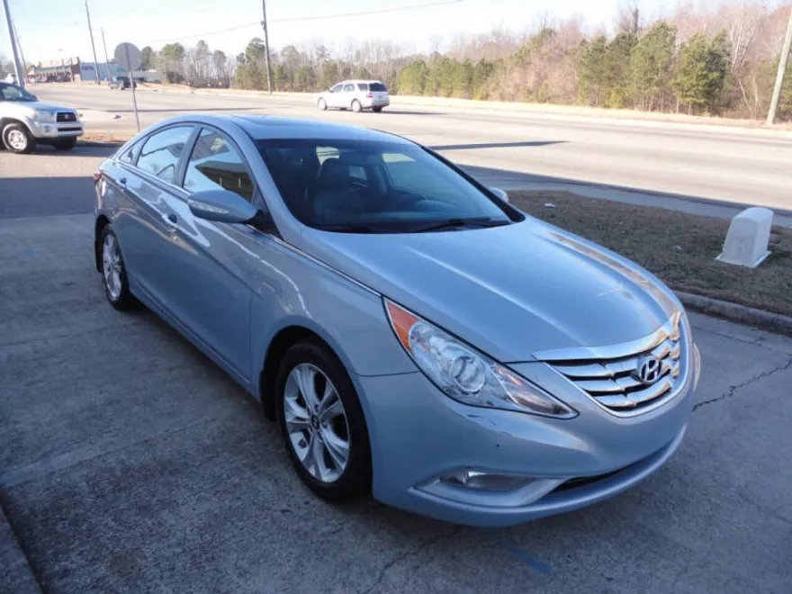 2013 Hyundai Sonata Limited photo 1