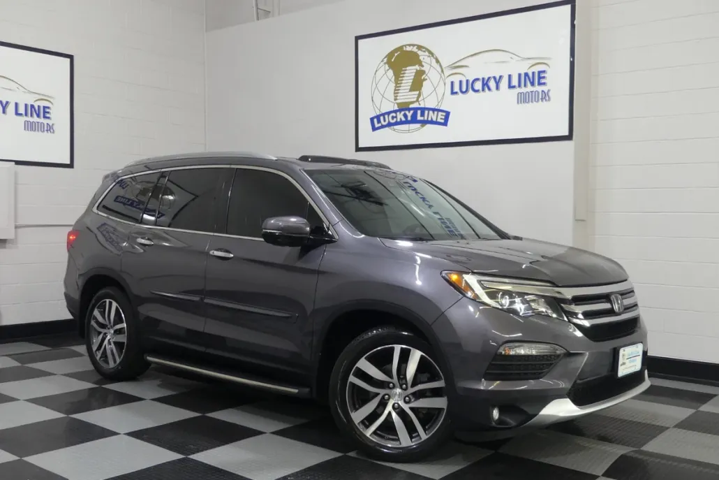 2018 Honda Pilot Elite photo 1