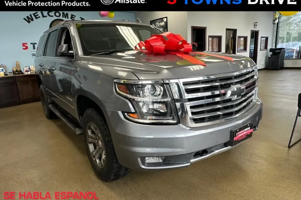 2018 Chevrolet Tahoe LT photo 1