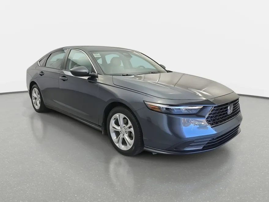 2023 Honda Accord LX photo 1