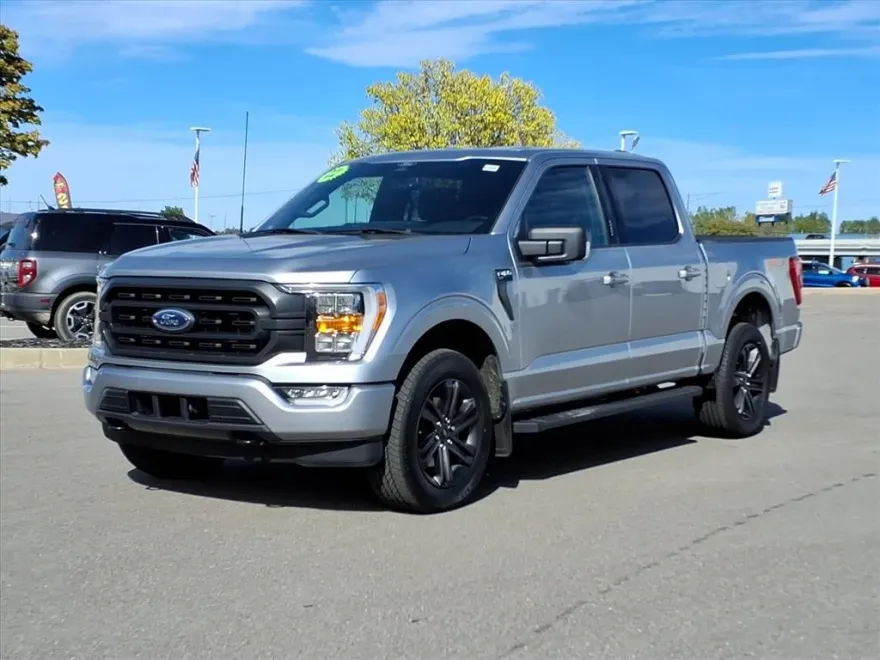 2022 Ford F-150 XLT photo 1