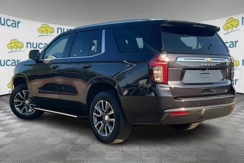 2022 Chevrolet Tahoe LT photo 1