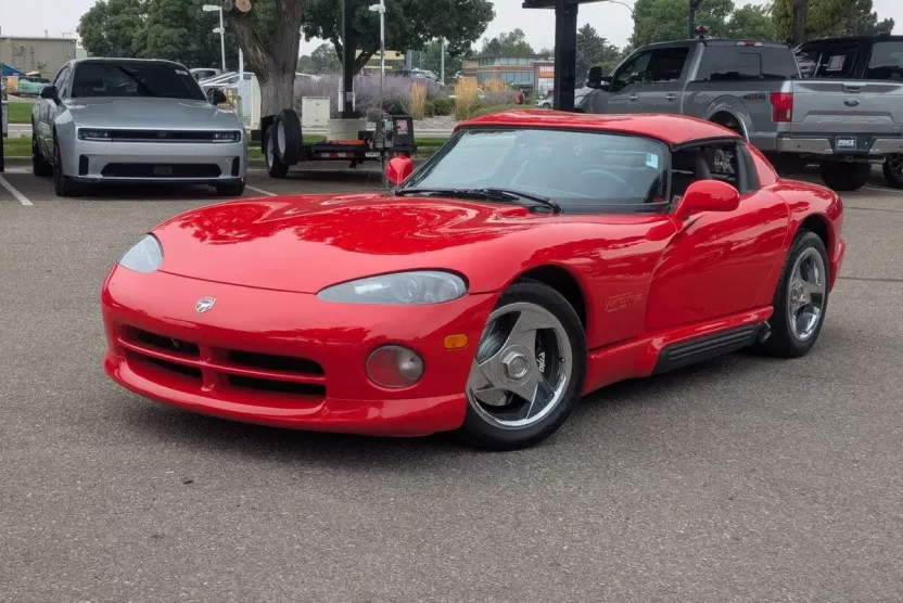 1994 Dodge Viper 10 photo 1
