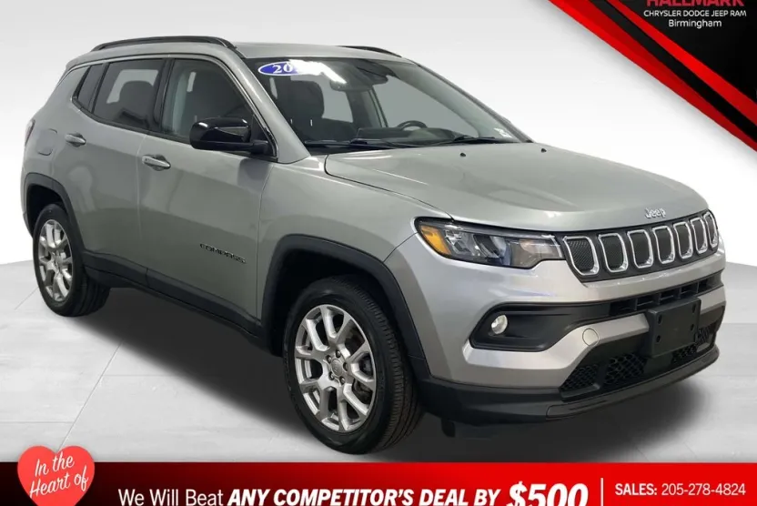 2022 Jeep Compass Latitude Lux photo 1