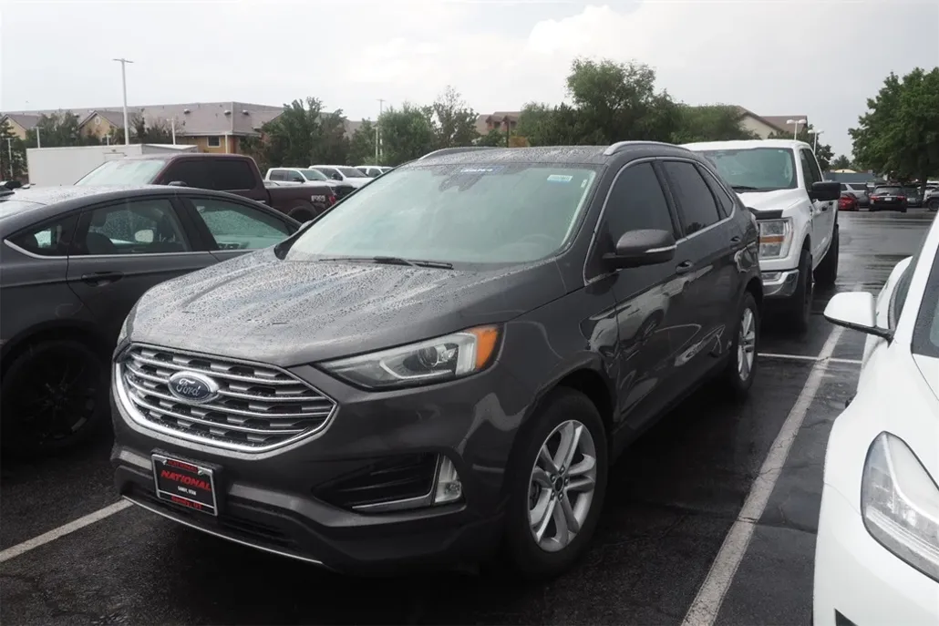 2020 Ford Edge SEL photo 1