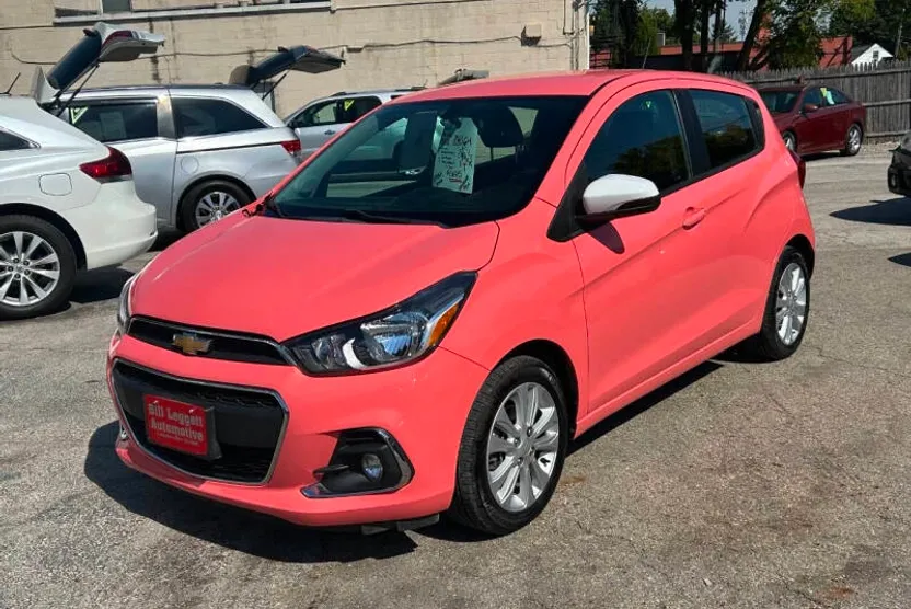 2018 Chevrolet Spark 1LT LT photo 1
