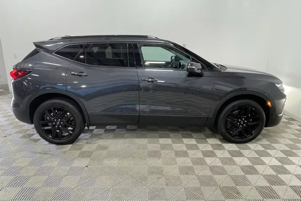 2022 Chevrolet Blazer 3LT photo 1