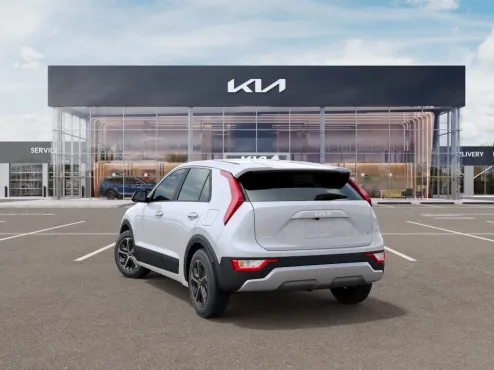 2025 Kia Niro LX photo 4