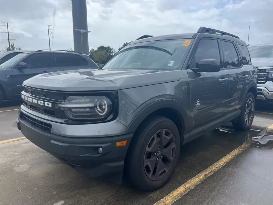 2022 Ford Bronco Sport Outer Banks photo 1