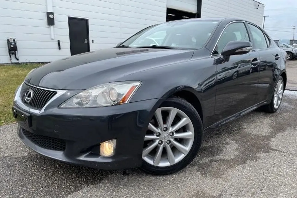 2010 Lexus IS 250 photo 1