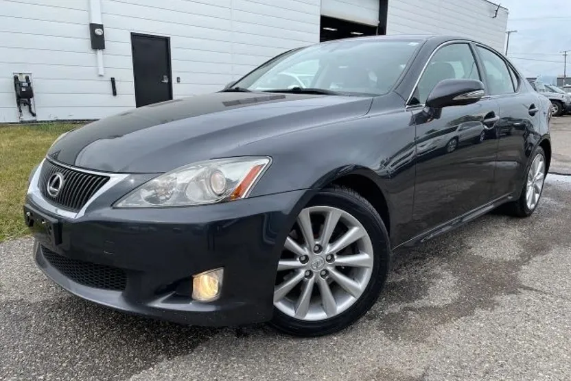 2010 Lexus IS 250 photo 1