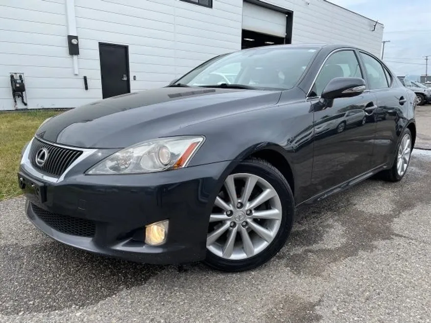 2010 Lexus IS 250 photo 1