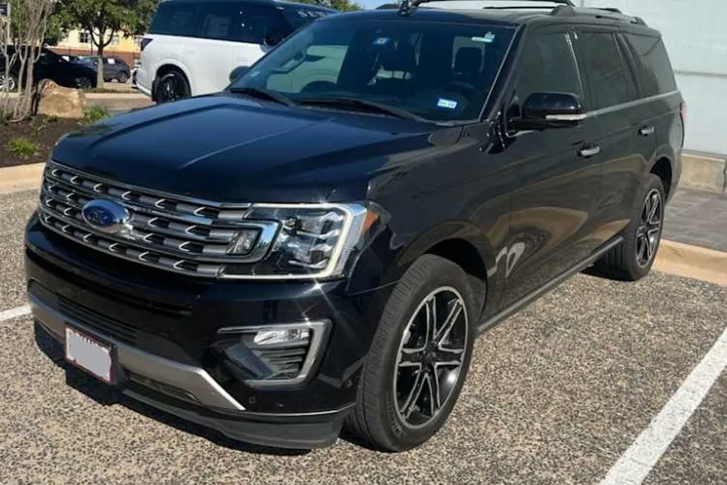 2019 Ford Expedition Limited photo 1