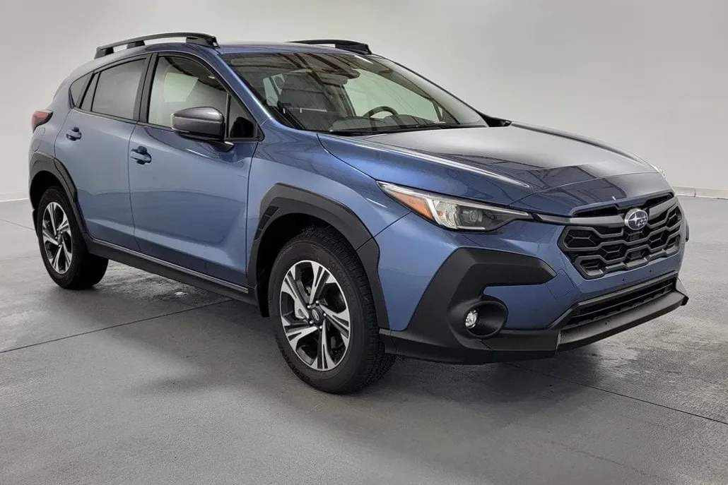 2024 Subaru Crosstrek Premium photo 1