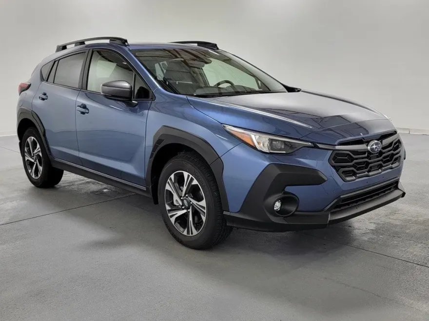 2024 Subaru Crosstrek Premium photo 1