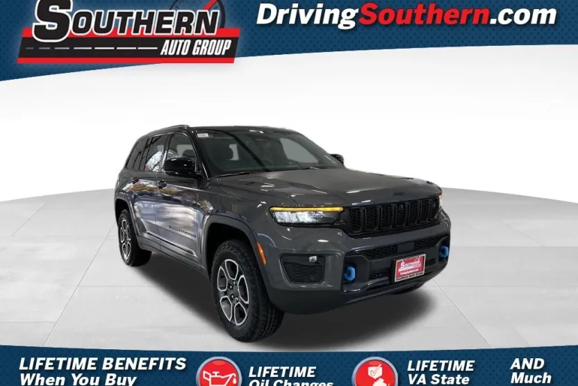2024 Jeep Grand Cherokee Trailhawk 4xe photo 1
