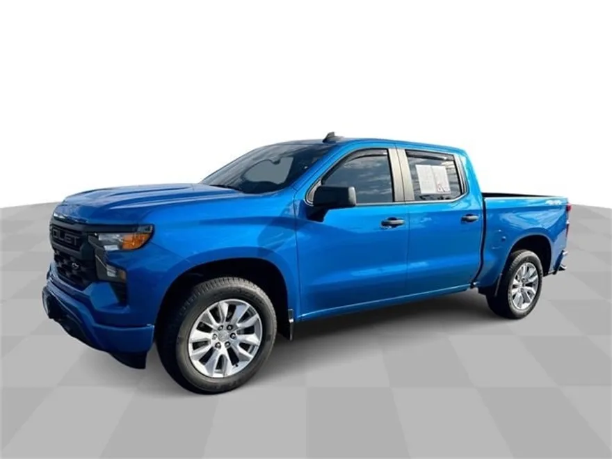 2022 Chevrolet Silverado 1500 Custom photo 1