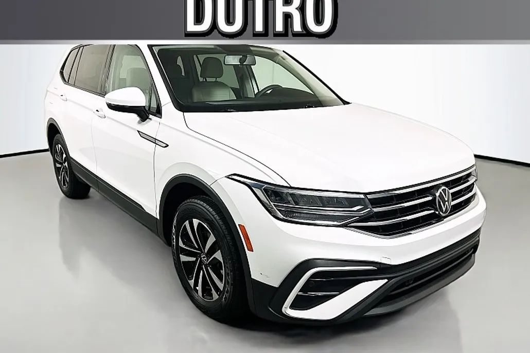 2022 Volkswagen Tiguan S photo 1
