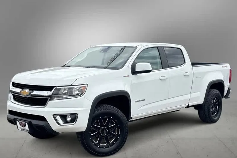 2019 Chevrolet Colorado LT photo 1