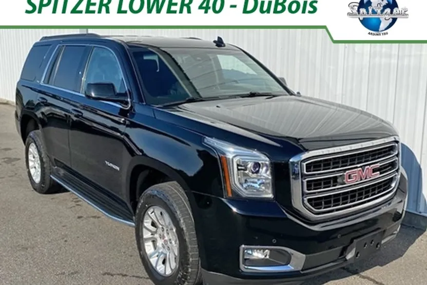 2017 Gmc Yukon SLT photo 1