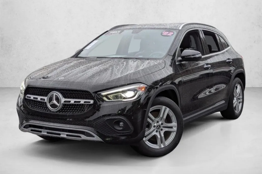 2022 Mercedes Benz GLA 250 photo 1