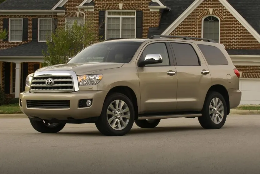2015 Toyota Sequoia Platinum photo 1