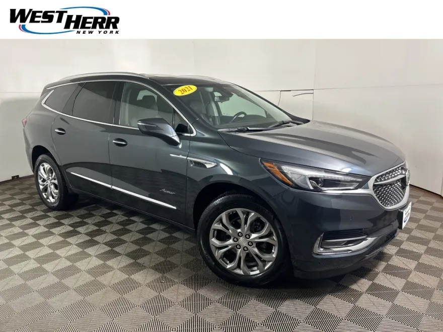 2021 Buick Enclave Avenir photo 1