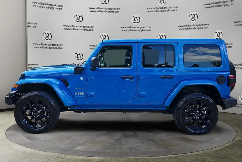 2024 Jeep Wrangler Sahara 4xe photo 1